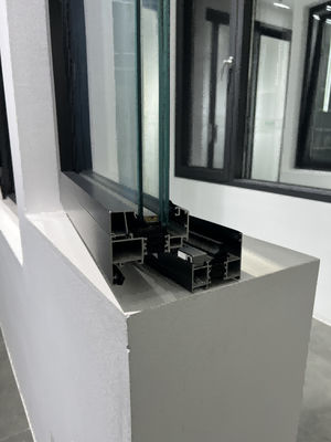 Alliage d'aluminium / verre trempé Casement blanc Fenêtres 90 degrés ouverture droite en acier inoxydable